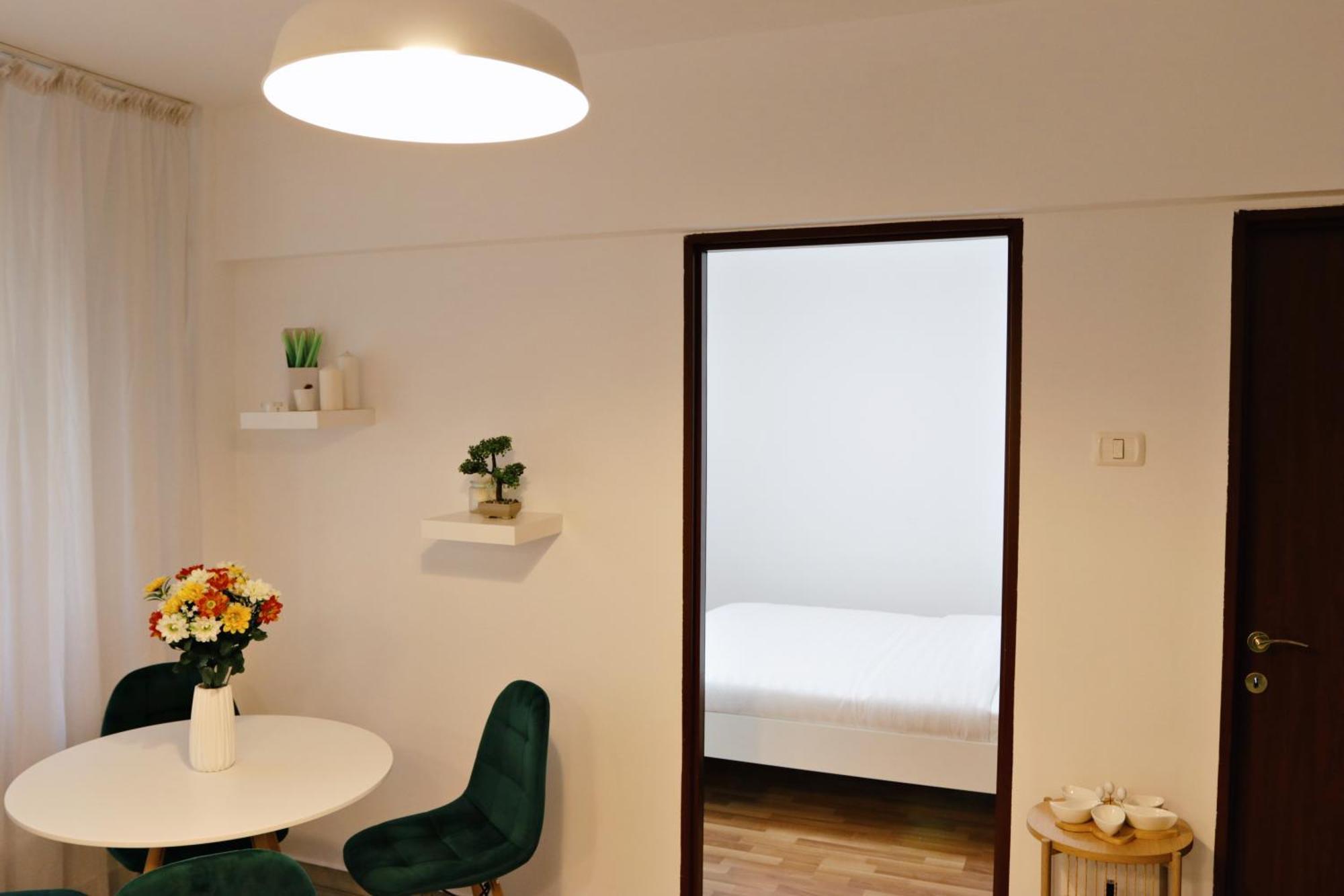 City Base I 2 Bedroom Apt Victoriei Bucureşti Ngoại thất bức ảnh