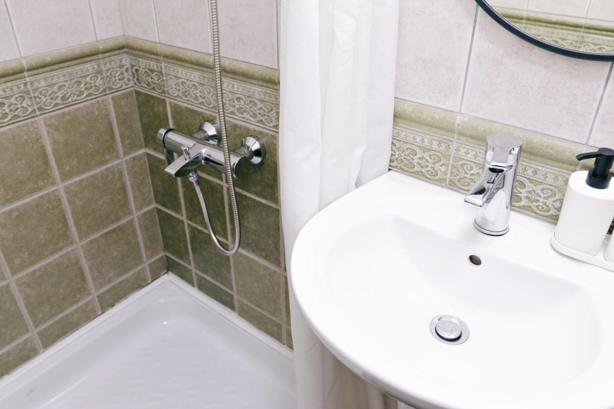 City Base I 2 Bedroom Apt Victoriei Bucureşti Ngoại thất bức ảnh